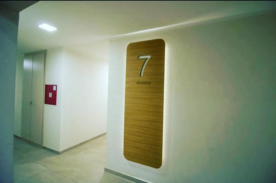 Premium Διαμέρισμα Νόβι Σαντ
